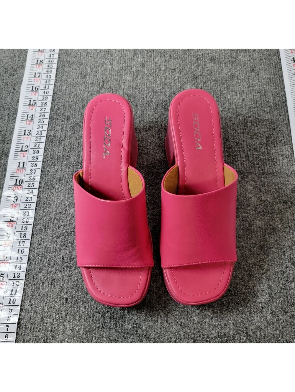 Soda Pink Chunky Heel Slide Sandals Size 7